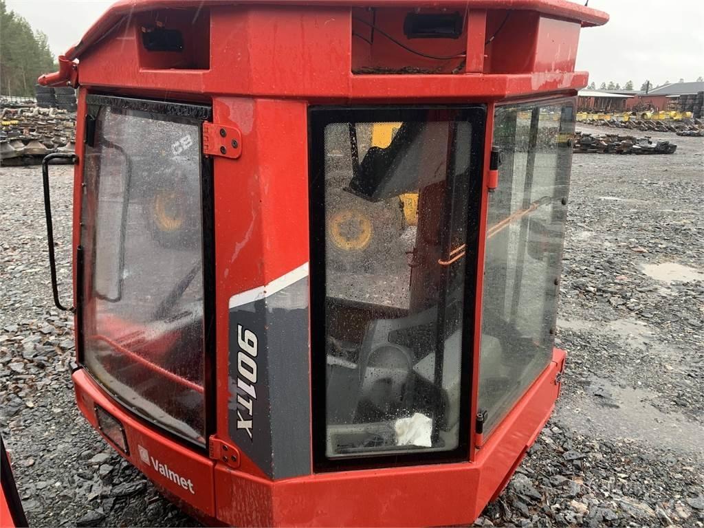 Komatsu 901TX Kabinen