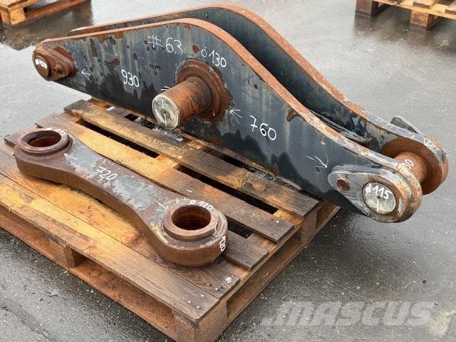 CNH BUCKET LINK Schaufeln