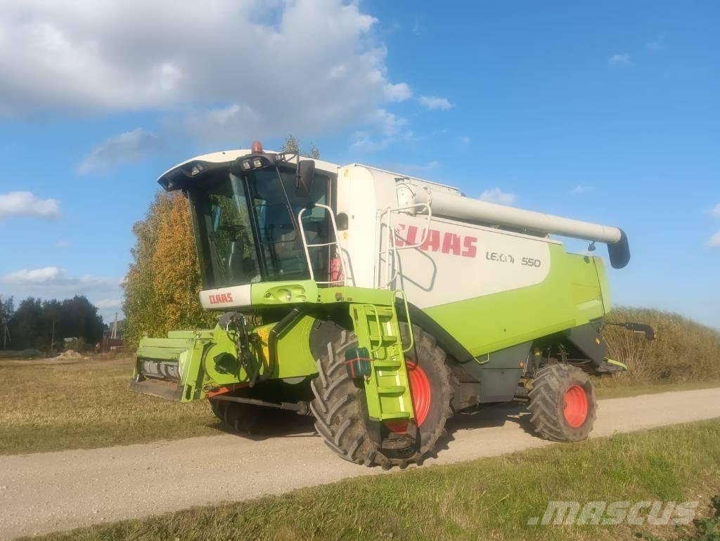 CLAAS Lexion 550 Mähdrescher