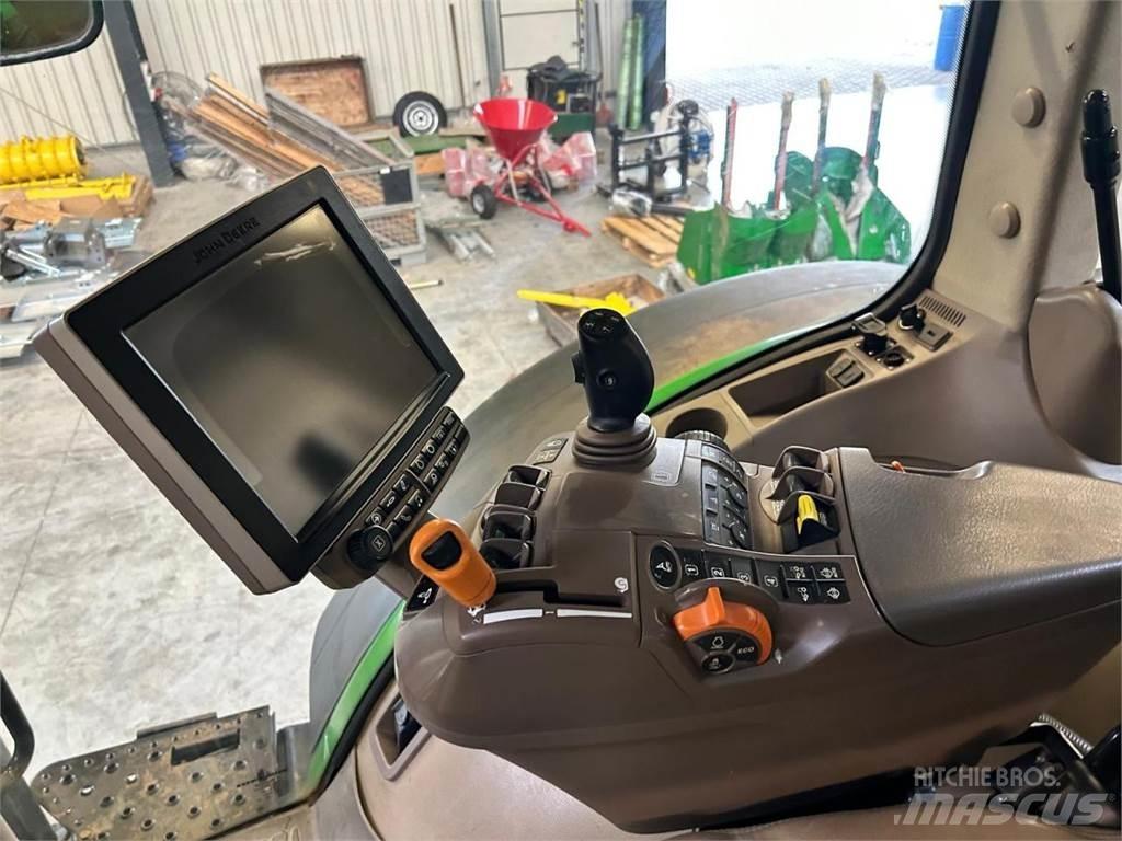 John Deere 7310R Traktoren