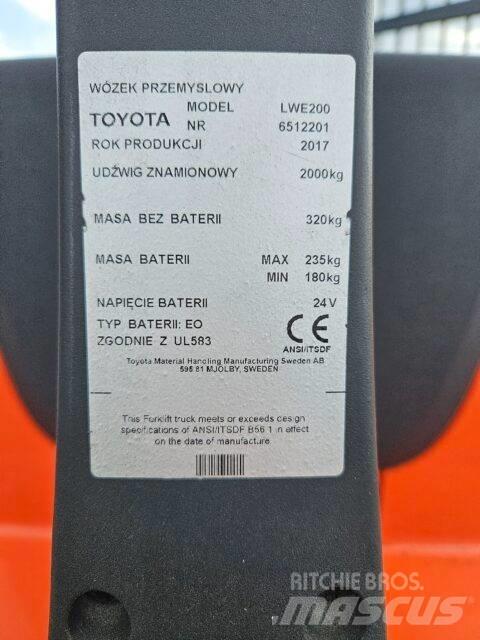 BT LWE200 Deichselstapler