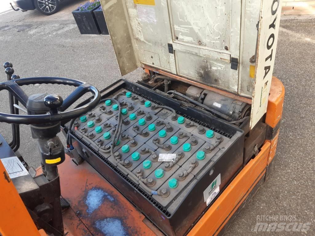 Toyota 2 FBE 18 Elektro Stapler