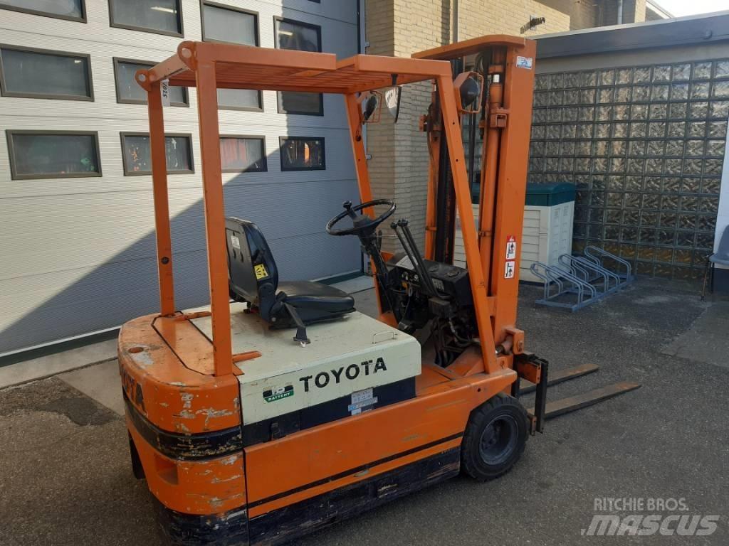 Toyota 2 FBE 18 Elektro Stapler