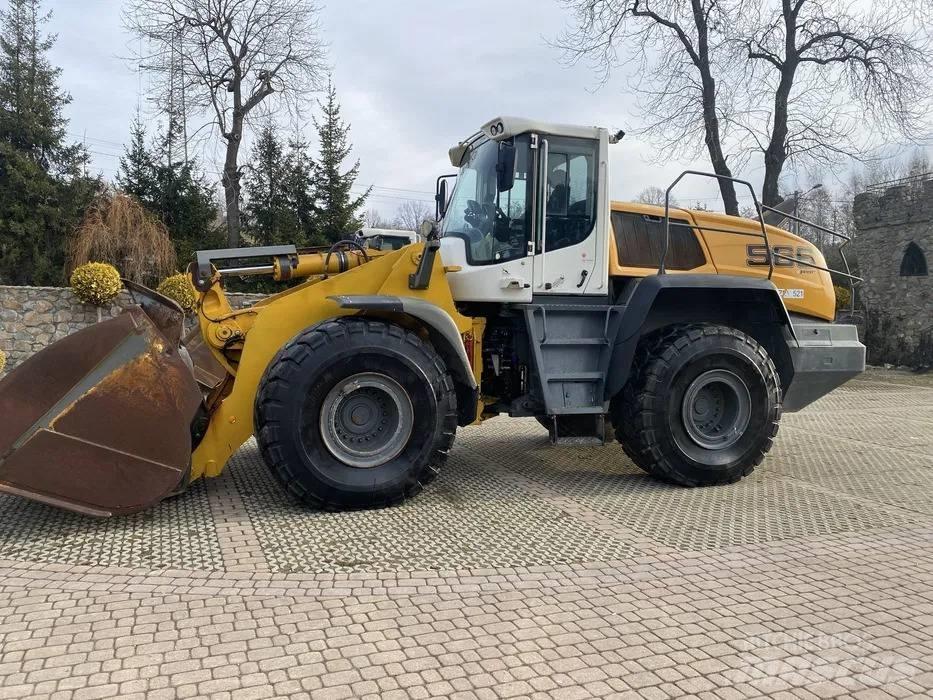 Liebherr L 566 Radlader