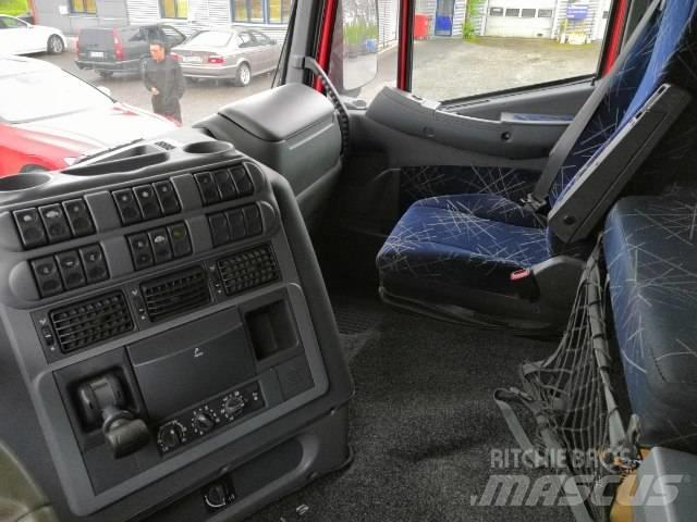 Iveco Starlis Holzfahrzeuge