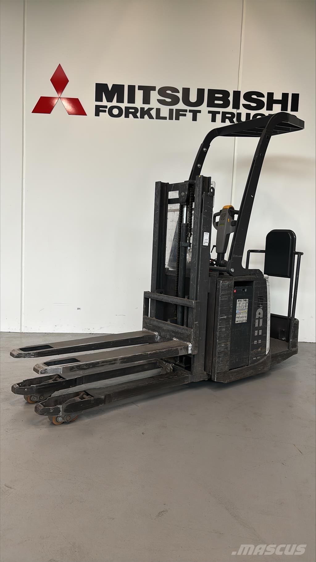 Atlet PDP200 Selbstfahrstapler