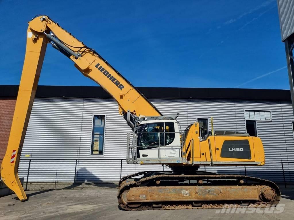 Liebherr LH-60 C Materialumschlag
