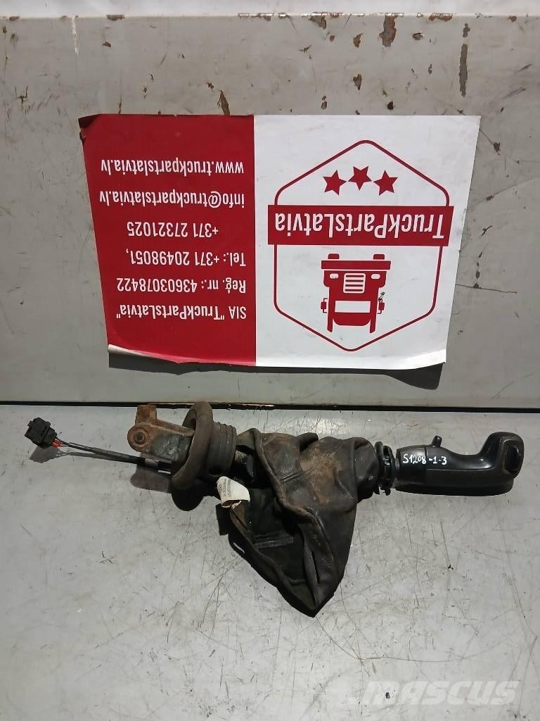 Scania P 94   1518799 Kabinen