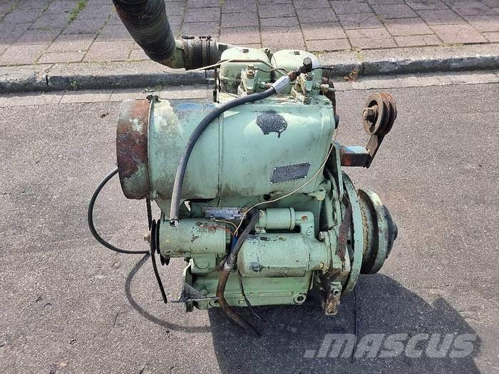  Engines F2L912 Transport Sonstige