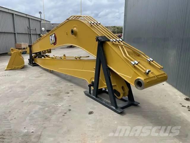 CAT 323 NG 18m Set Tieflöffel