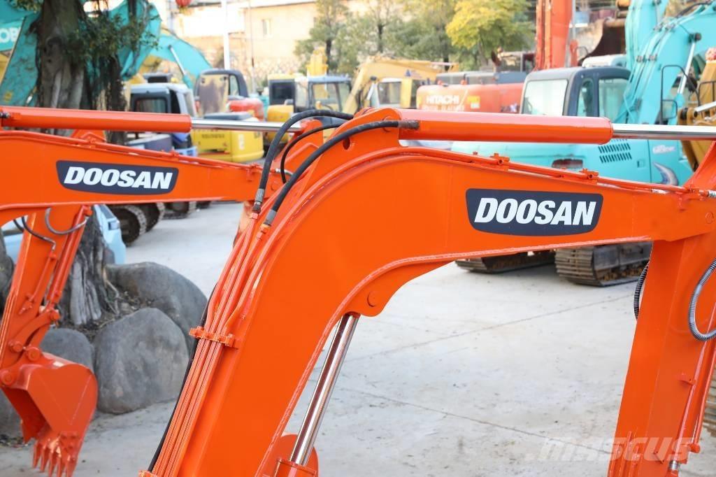 Doosan DH 60-7 Minibagger < 7t