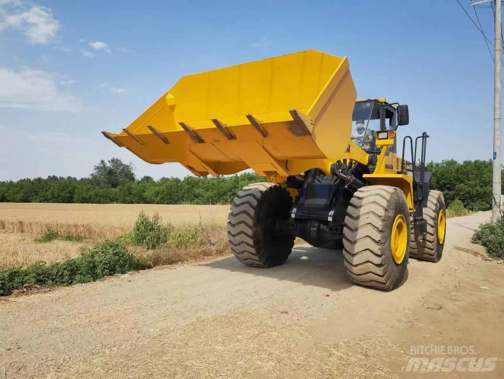 Komatsu WA 470-3 Radlader