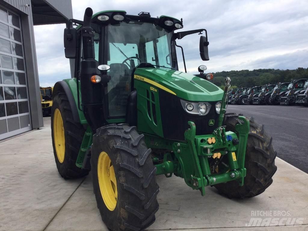 John Deere 6120M Traktoren