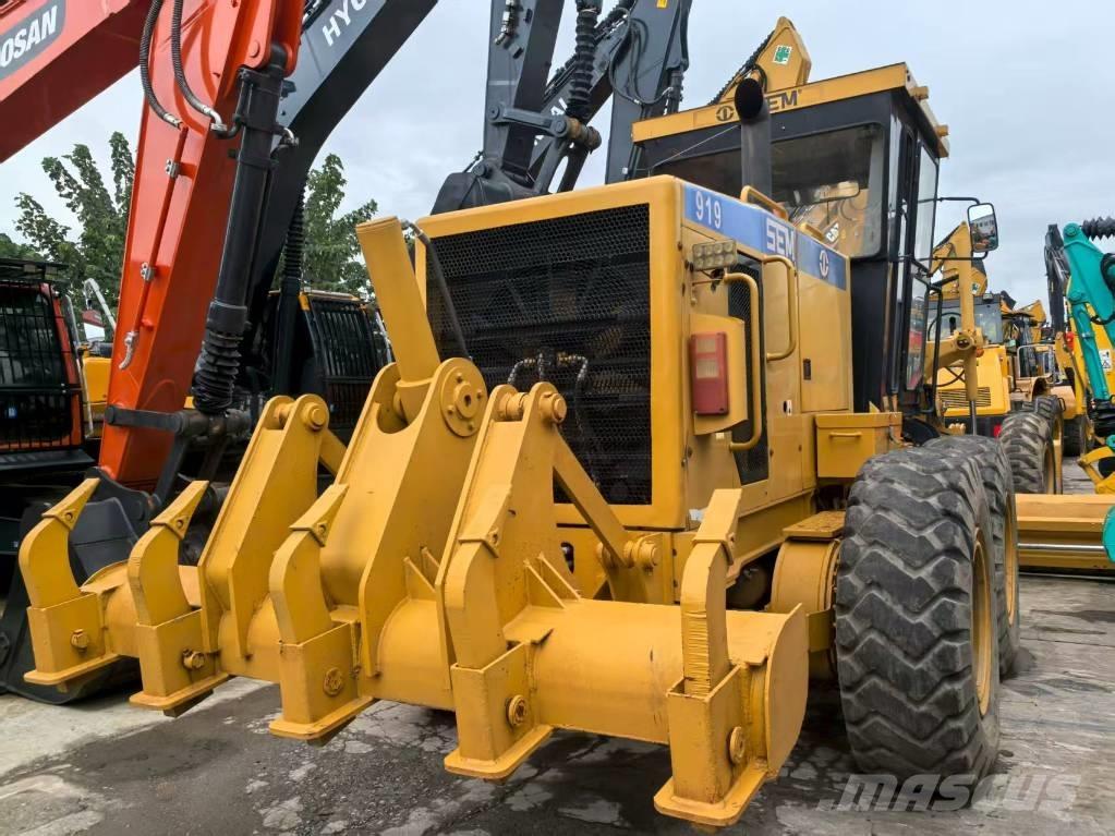 SEM 919 Grader