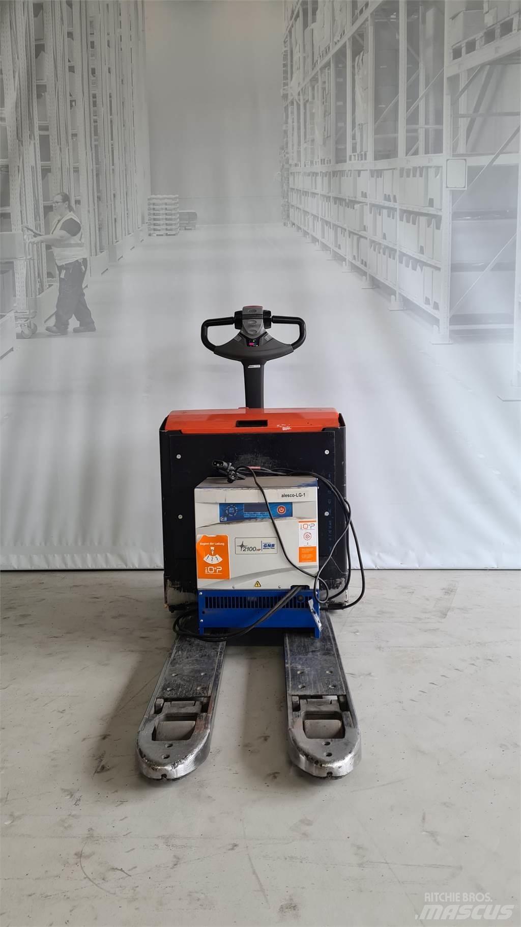 Toyota LWE 200 Niedergabelstapler
