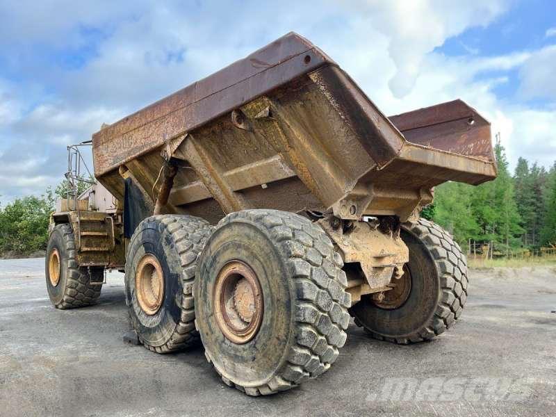 Bell B 40 USED PARTS Dumper - Knickgelenk