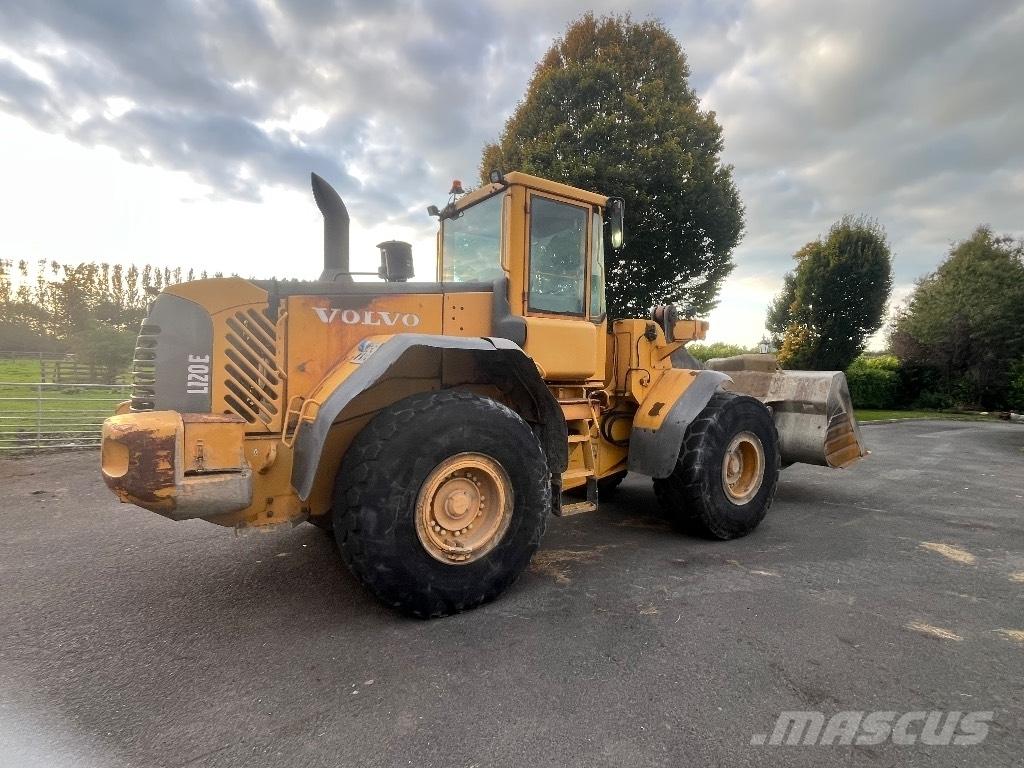 Volvo L120e Radlader