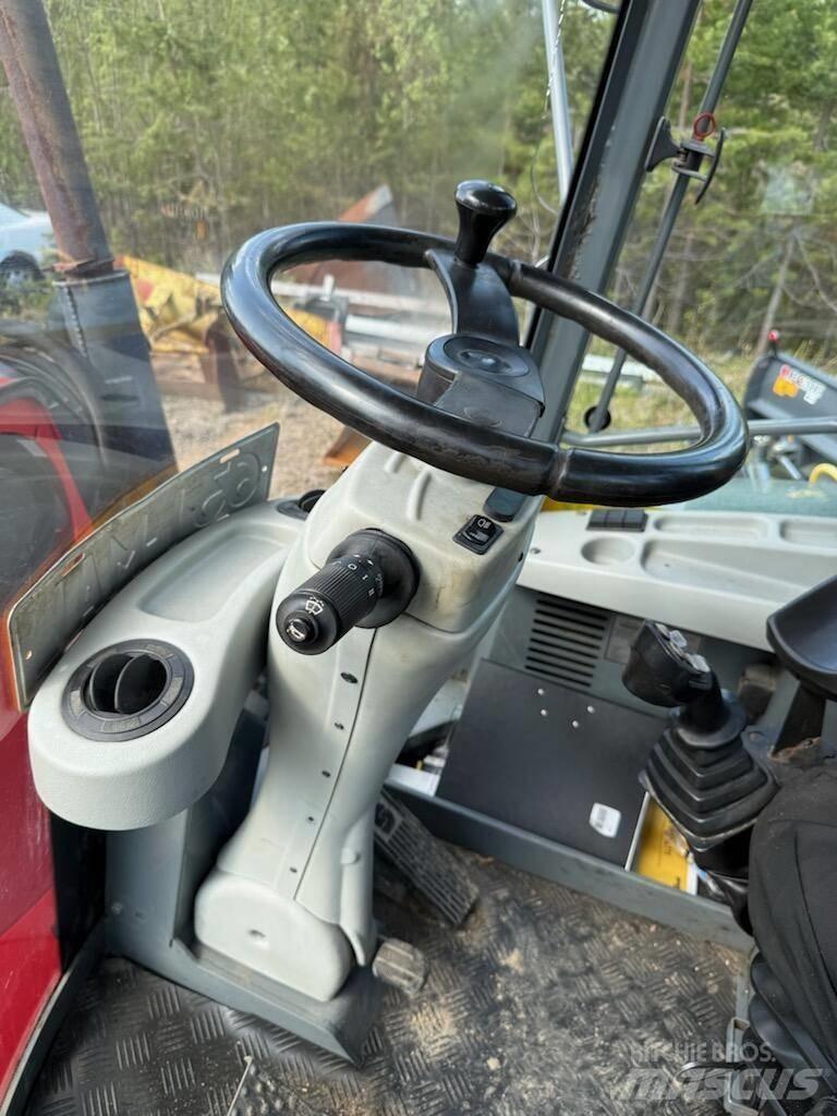 Lännen 8600 G Baggerlader