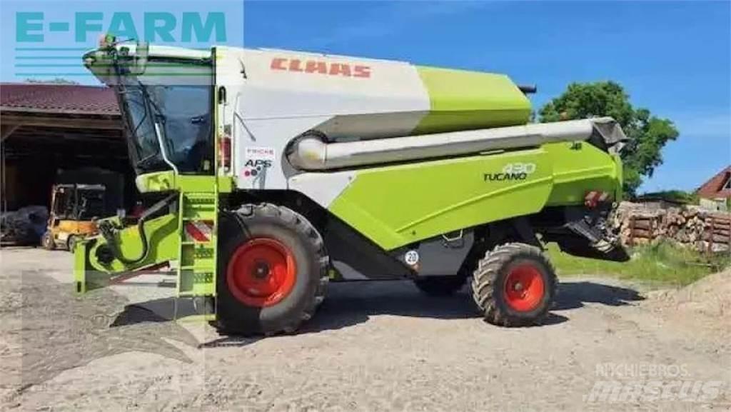 CLAAS tucano 430 Mähdrescher