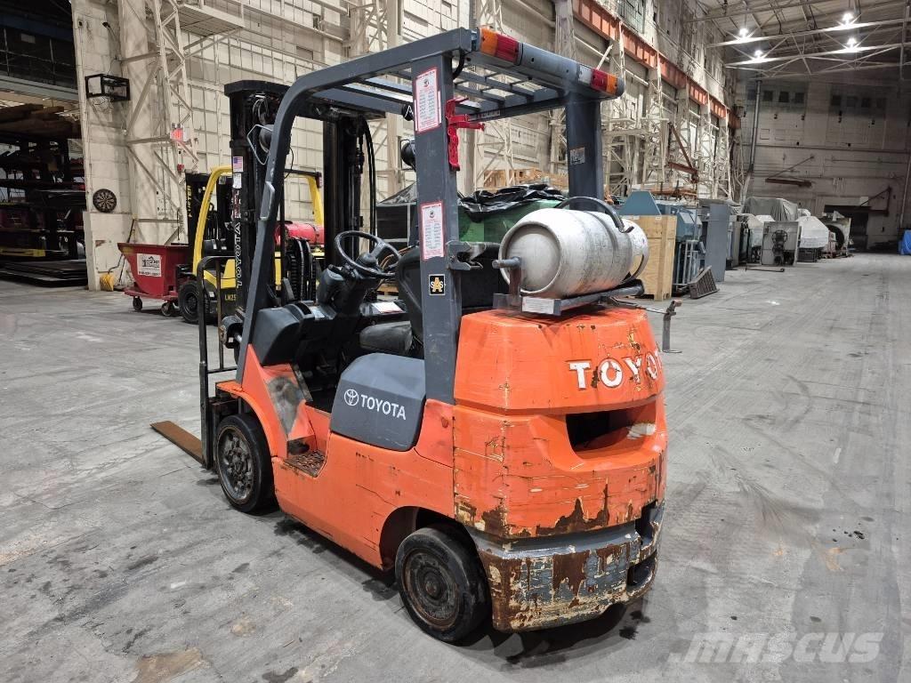 Toyota 7 FGCU 25 Andere Gabelstapler