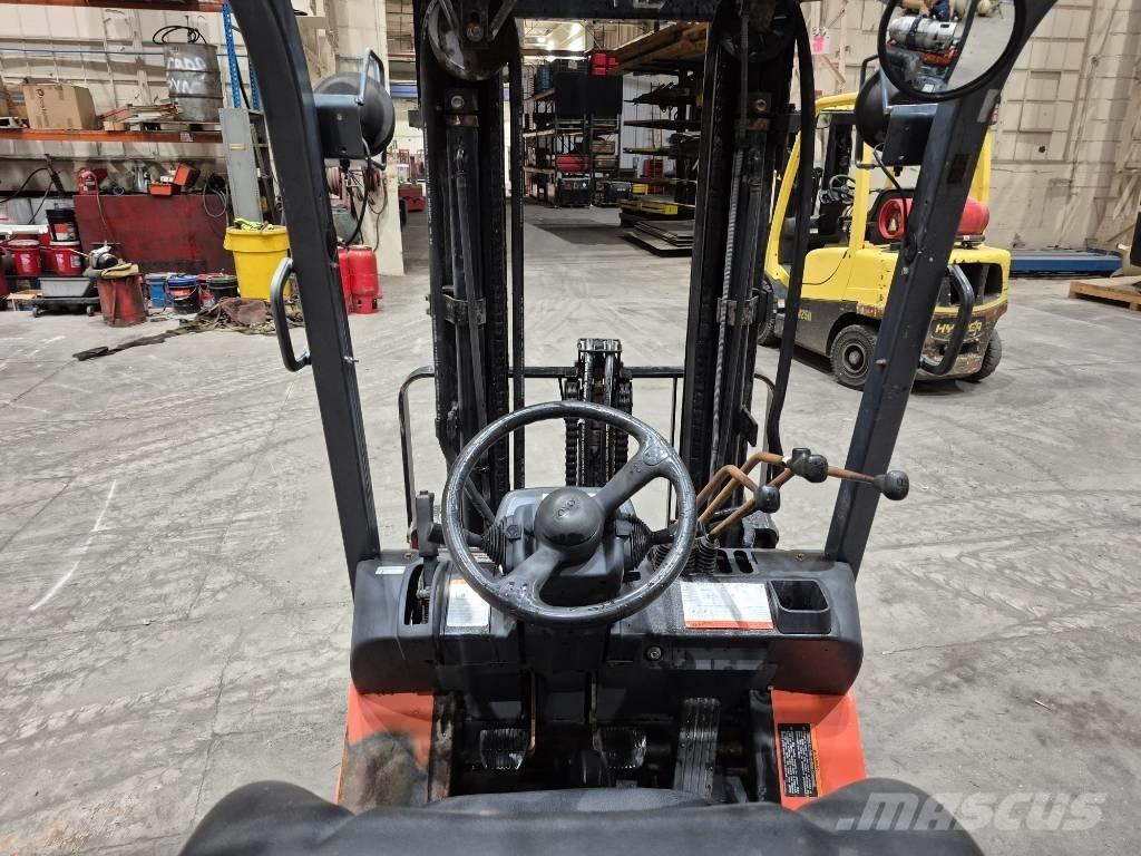 Toyota 7 FGCU 25 Andere Gabelstapler