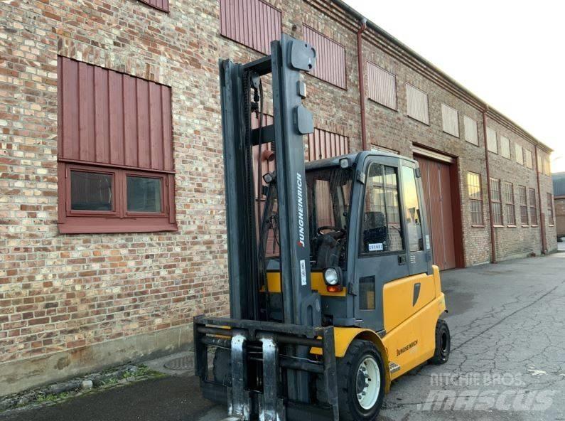 Jungheinrich EFG 550 Elektro Stapler