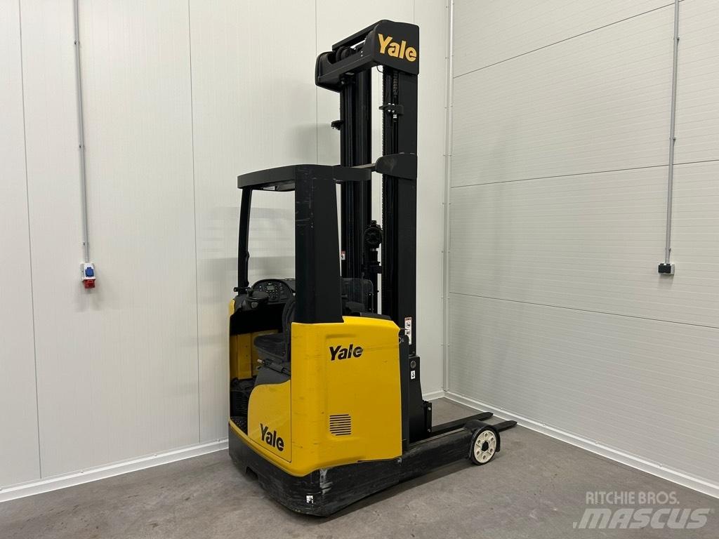 Yale MR 14 Schubmaststapler