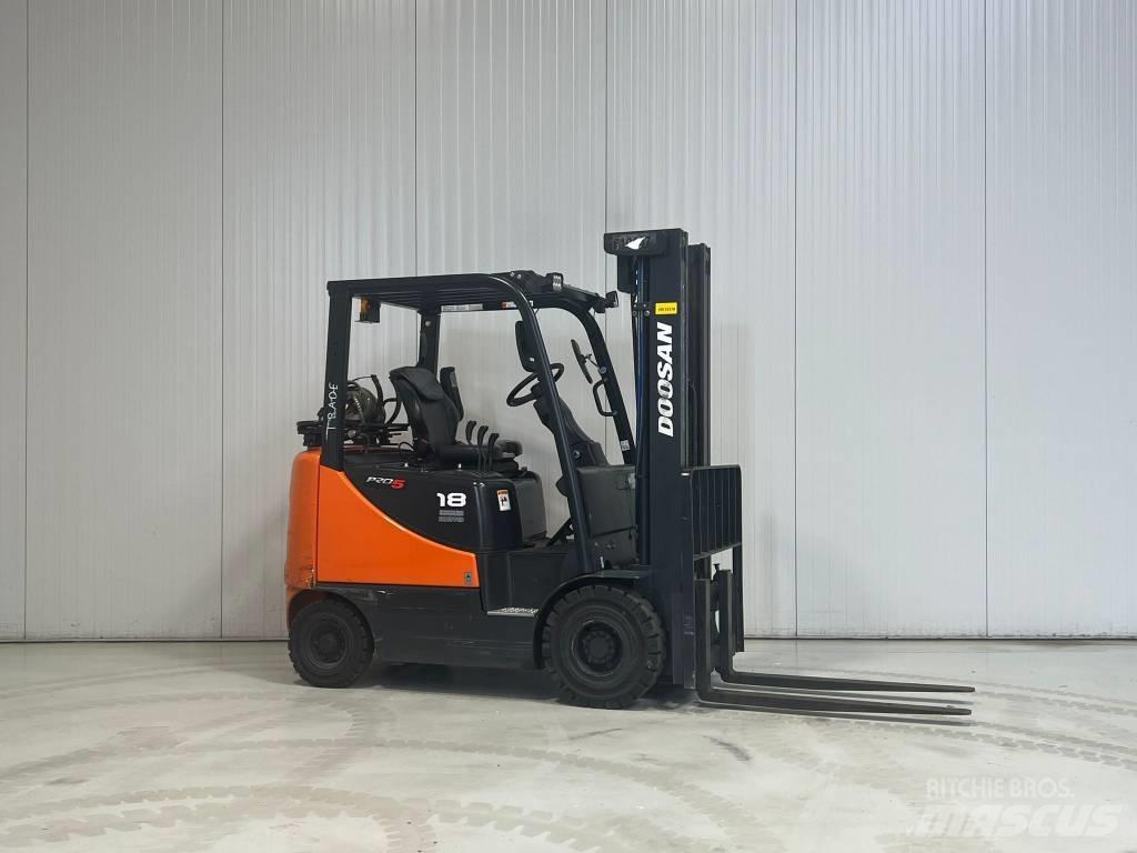 Doosan G18S-5 Gas Stapler