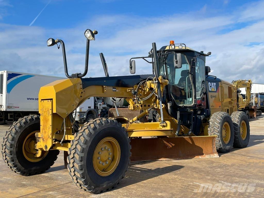CAT 140M2 Grader