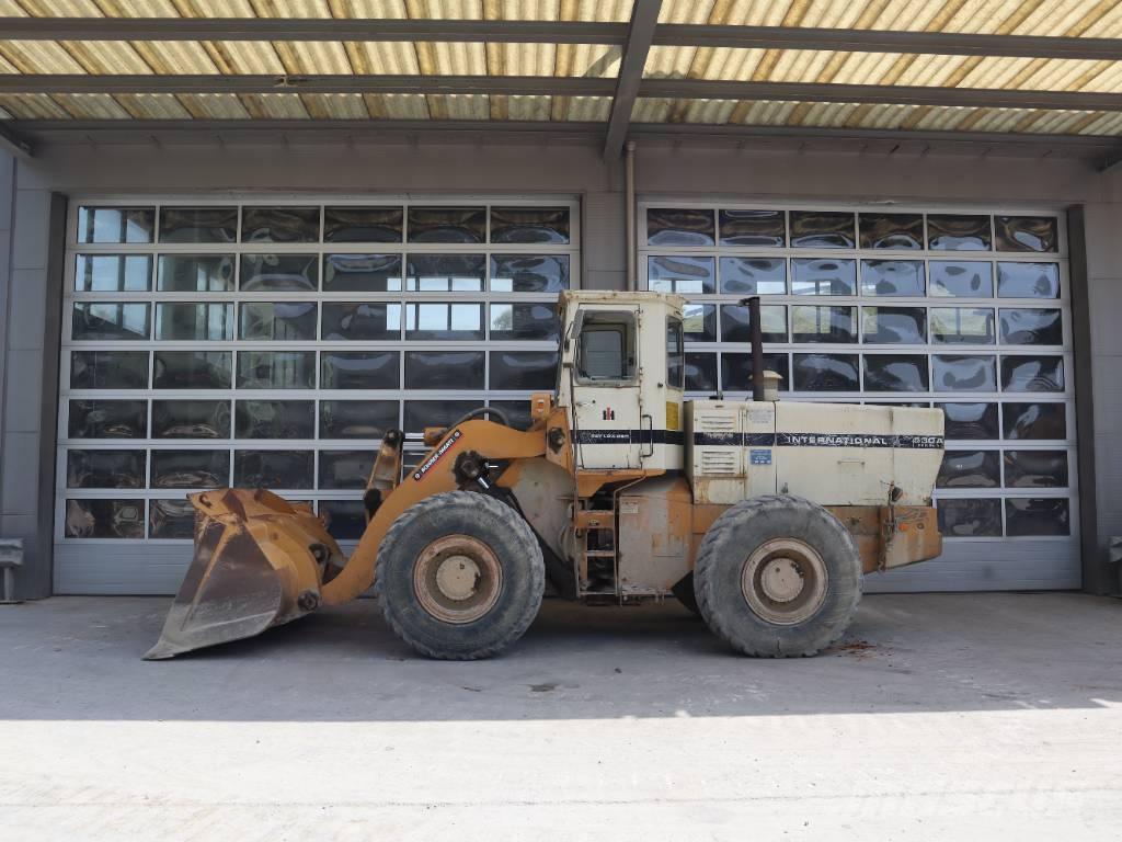 International 530 A Radlader