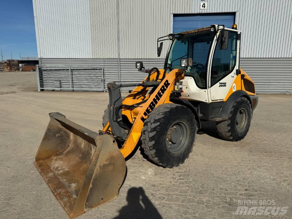 Liebherr L 506 Radlader