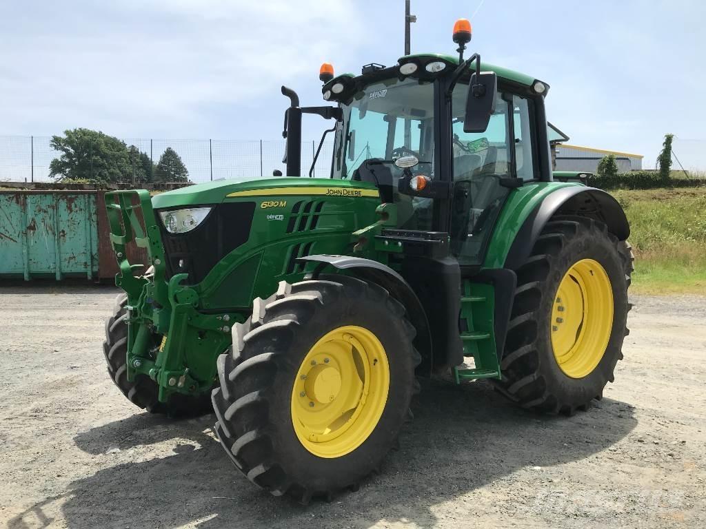 John Deere 6130 M Traktoren