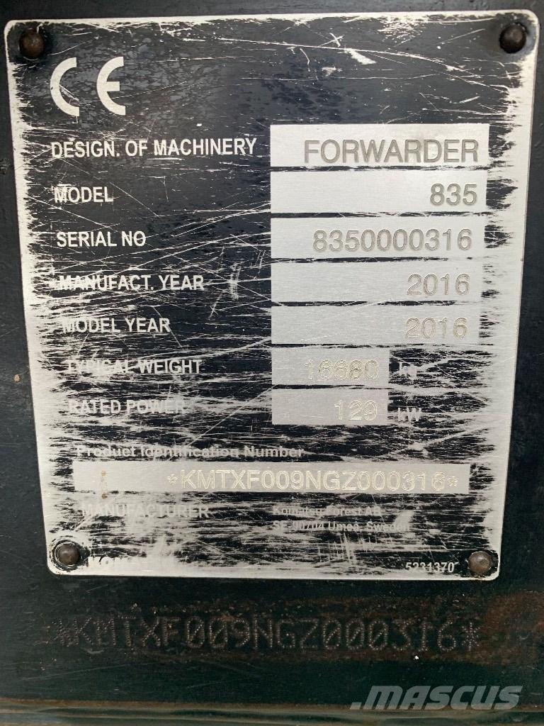 Komatsu 835 Forwarder