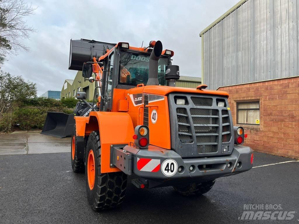 Doosan DL200-5 Radlader