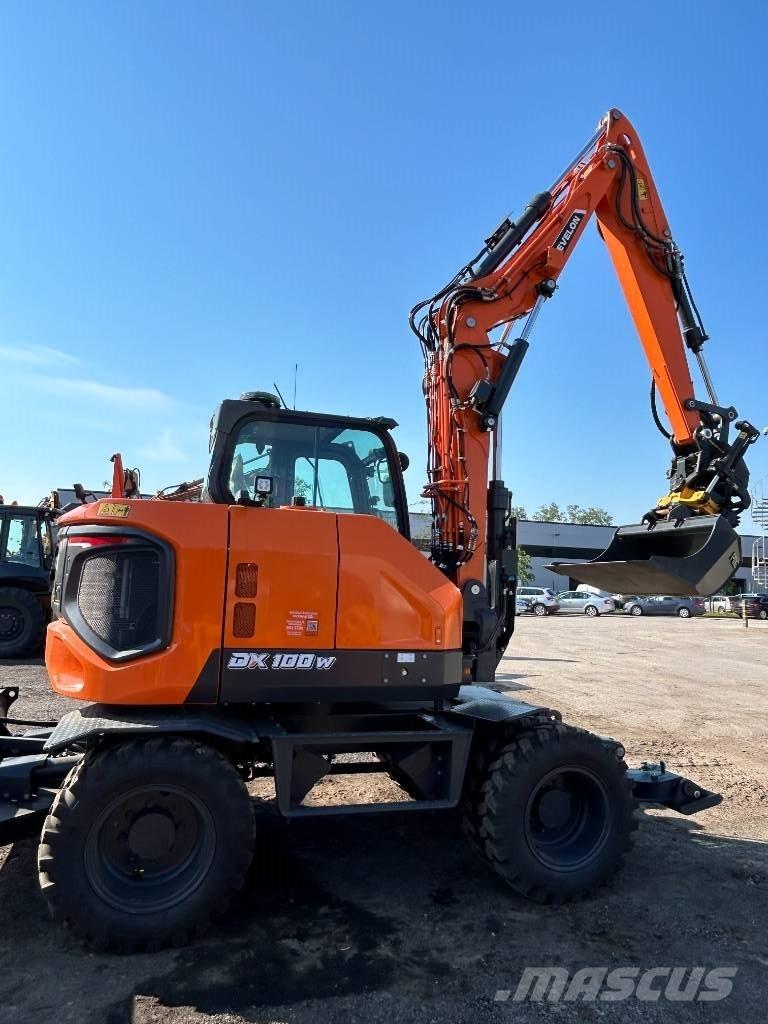 Develon DX 100 W-7 Mobilbagger