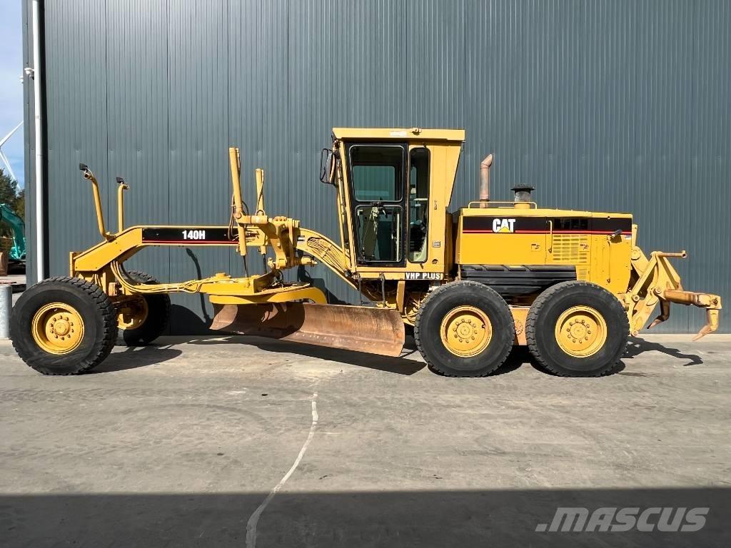CAT 140H Grader