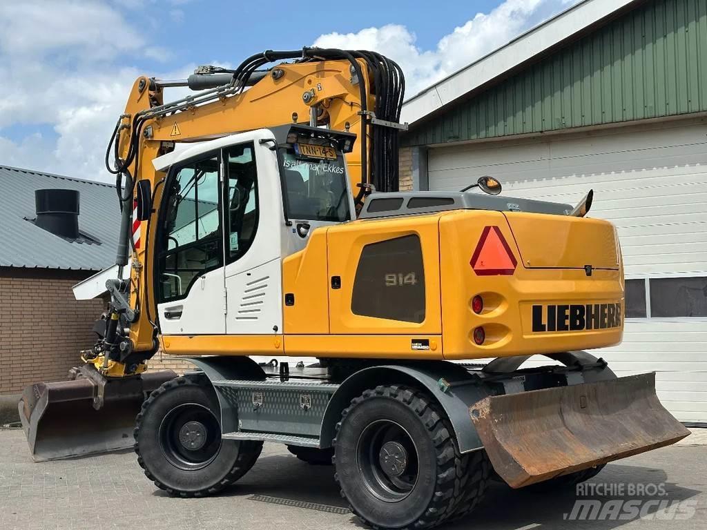 Liebherr A914 Mobilbagger
