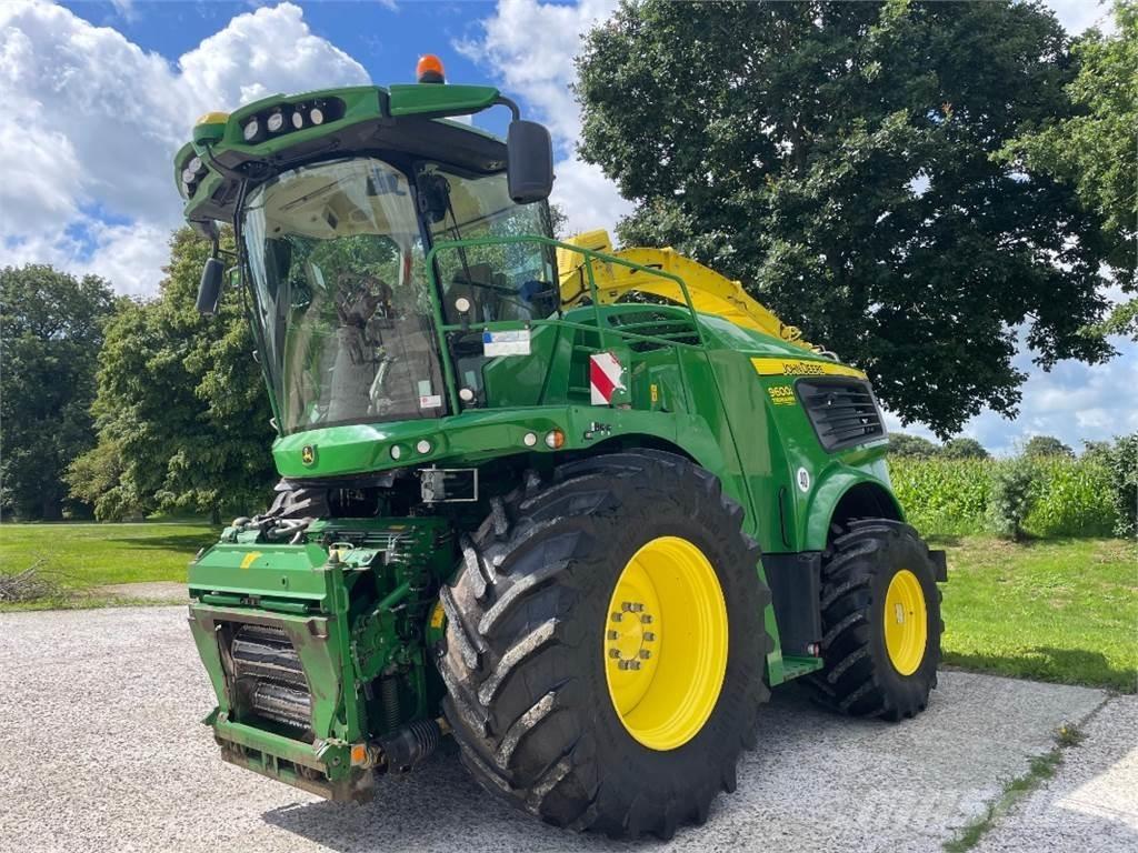 John Deere 9600i Feldhäcksler