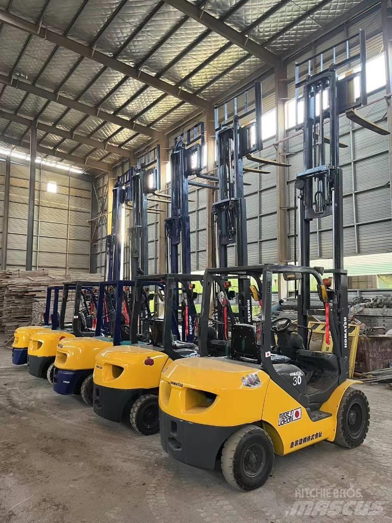 Komatsu FD 30 T-17 Diesel Stapler