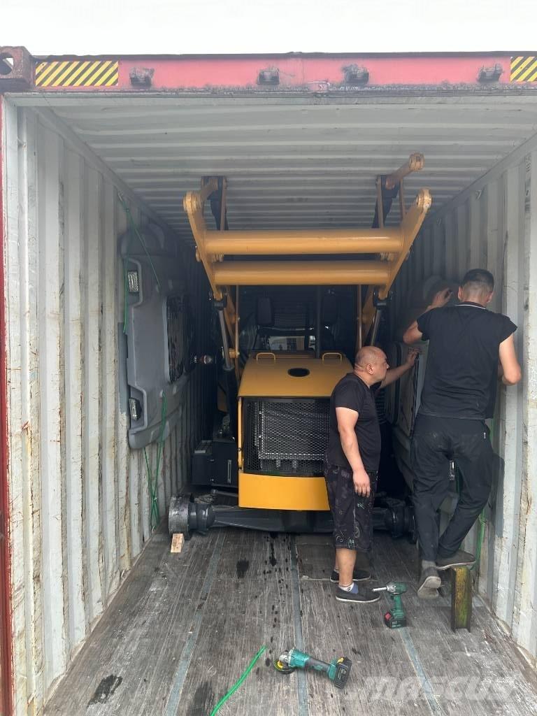 CAT 420F Baggerlader