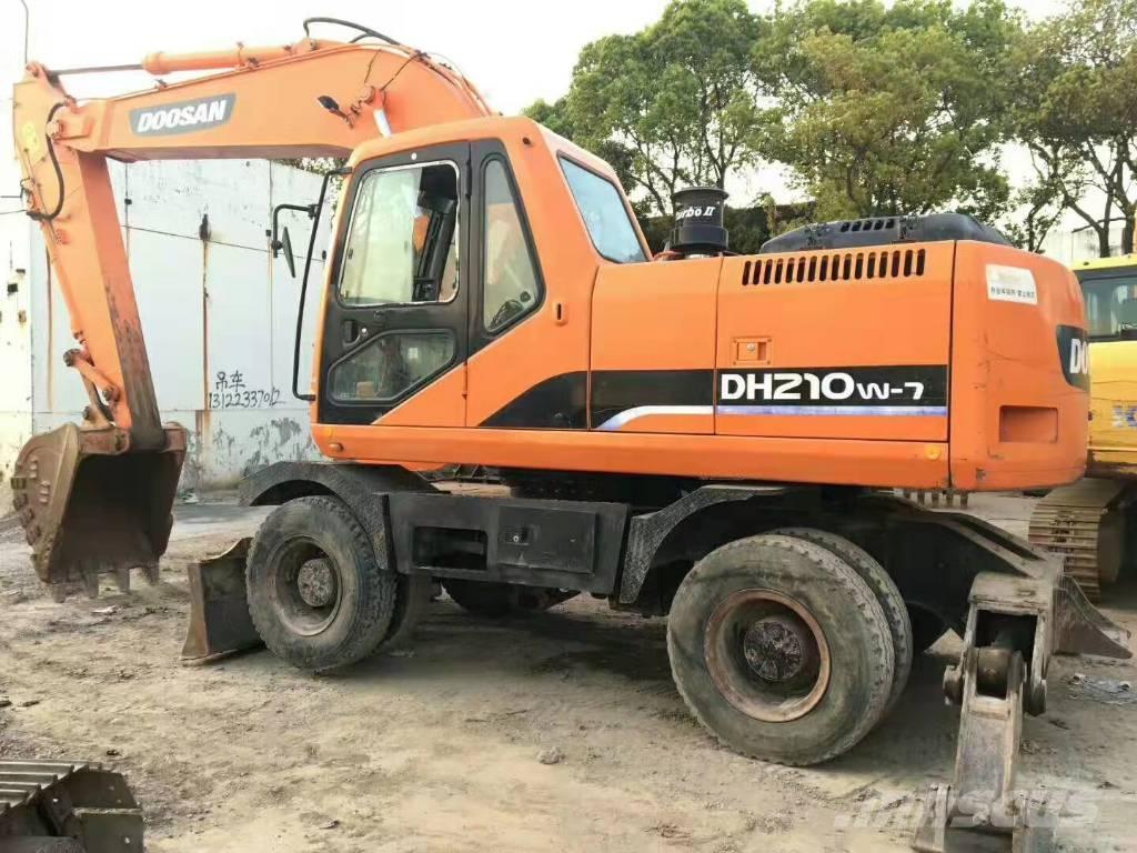 Doosan DH210W-7 Mobilbagger