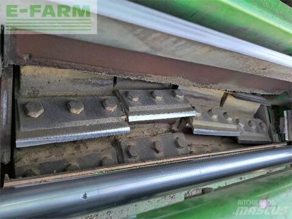 John Deere 7750 Selbstfahrende Häcksler