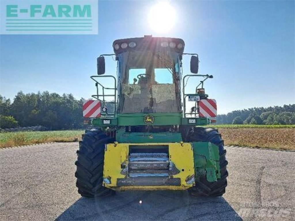 John Deere 7750 Selbstfahrende Häcksler