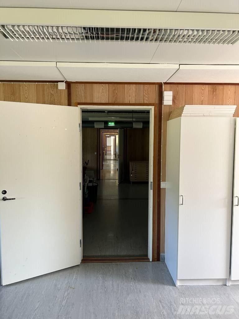  Mastertila C30 9x3m Spezialcontainer