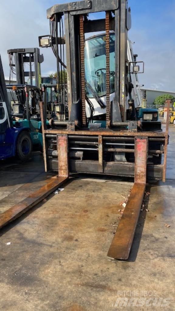 Hyster H10.00XM-6 Diesel Stapler