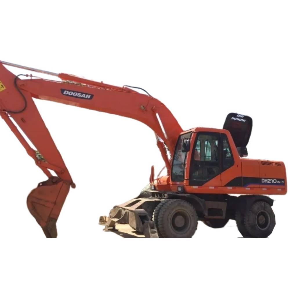 Doosan DH210W Mobilbagger