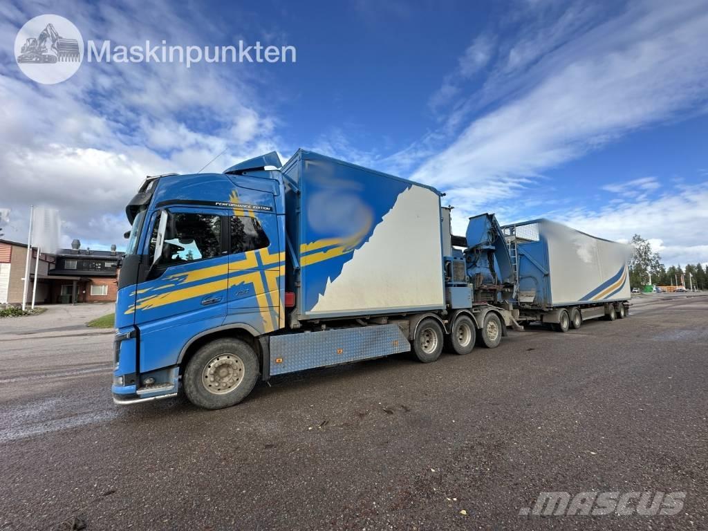 Volvo FH 16 750 Holztransportanhänger