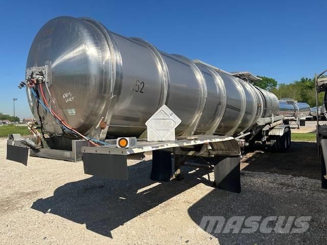  NOVA MC307 7000 GAL Tankanhänger