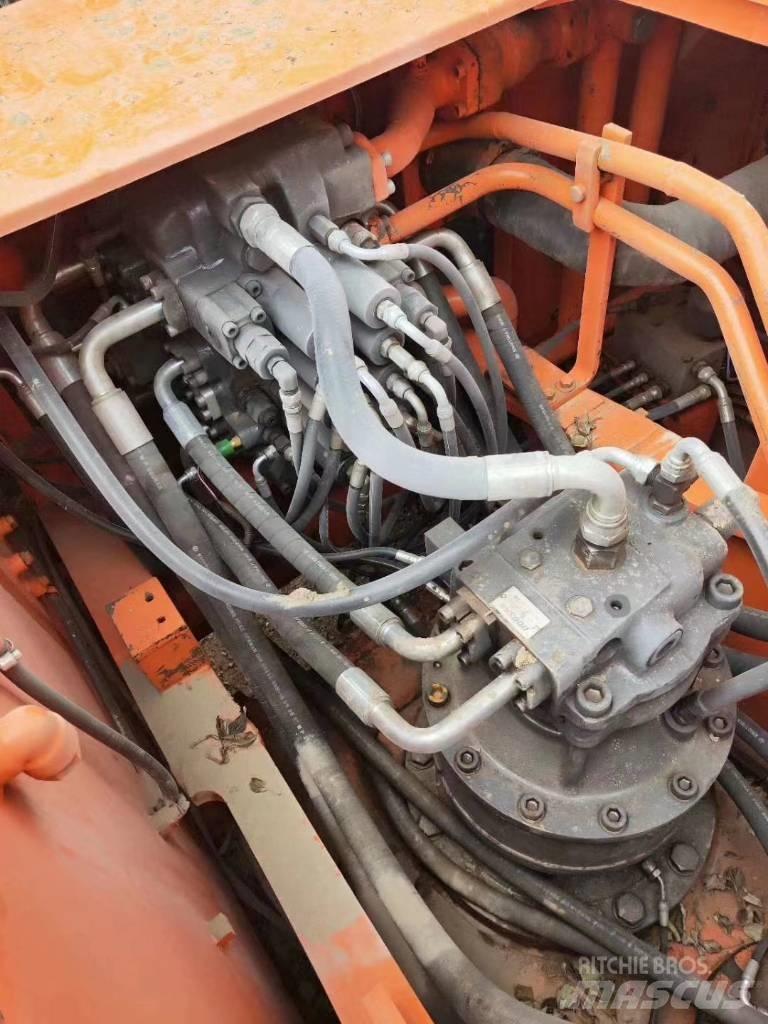 Doosan DX 300 LC Raupenbagger