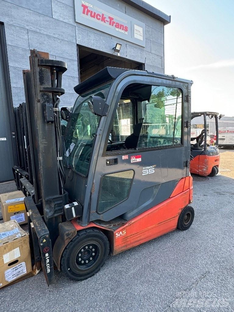 Toyota 8FBMT35 Deichselstapler